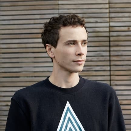 Nicholas Oliver, Founder